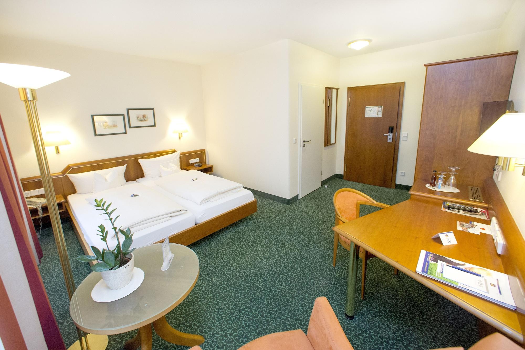Hotel Weisses Lamm 파이츠획하임 외부 사진