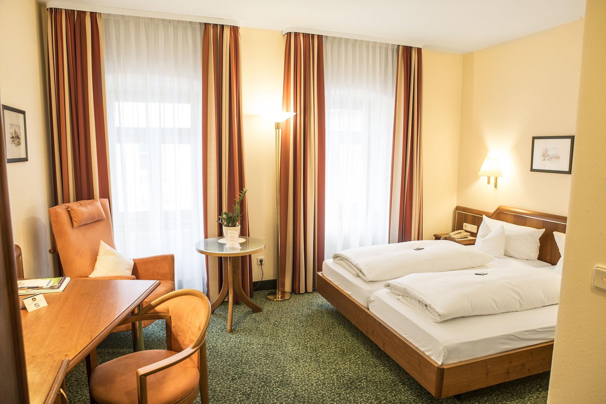 Hotel Weisses Lamm 파이츠획하임 외부 사진