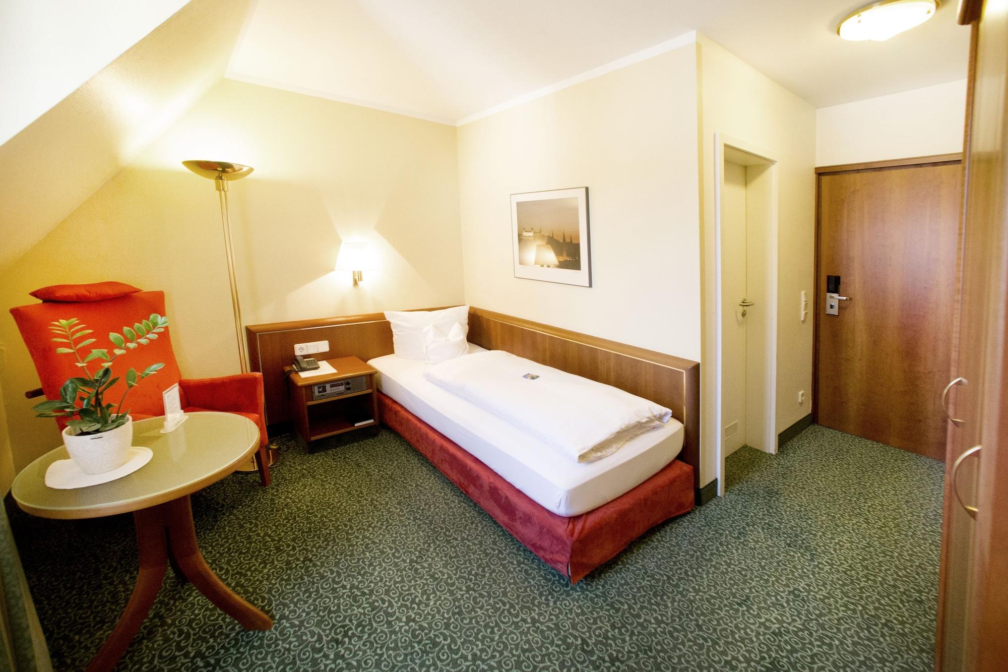 Hotel Weisses Lamm 파이츠획하임 외부 사진