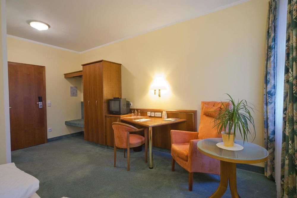 Hotel Weisses Lamm 파이츠획하임 외부 사진