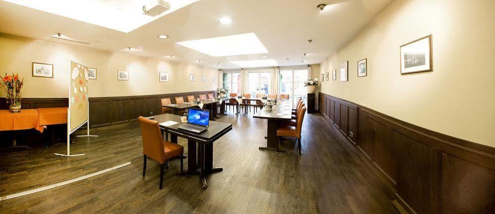 Hotel Weisses Lamm 파이츠획하임 외부 사진